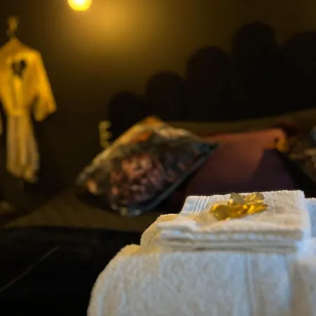 Le Cinquieme Sens Frontenay-Rohan-Rohan